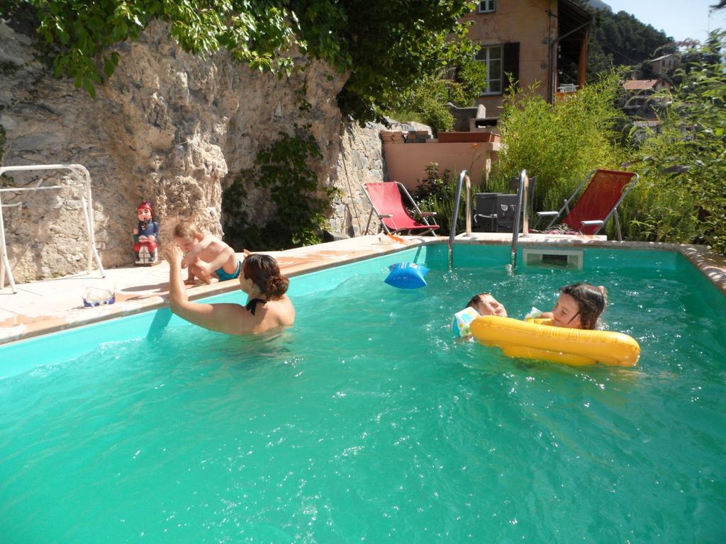 Chambres D'Hotes Casa Sylvana Saint-Dalmas-de-Tende Εξωτερικό φωτογραφία