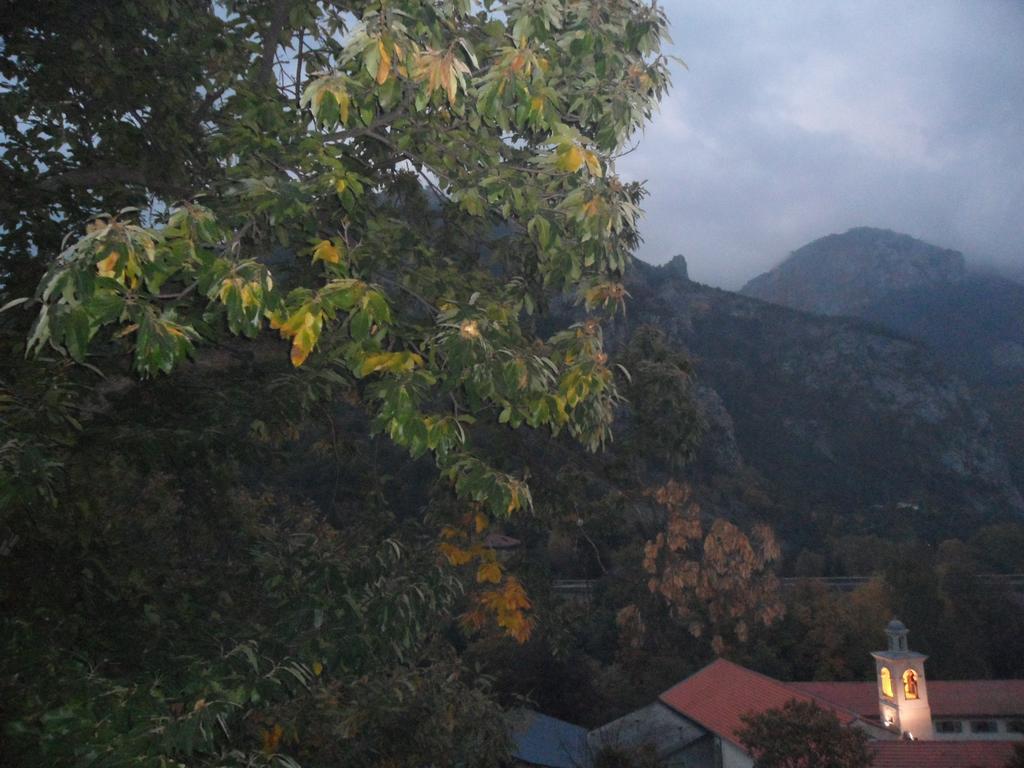 Chambres D'Hotes Casa Sylvana Saint-Dalmas-de-Tende Εξωτερικό φωτογραφία